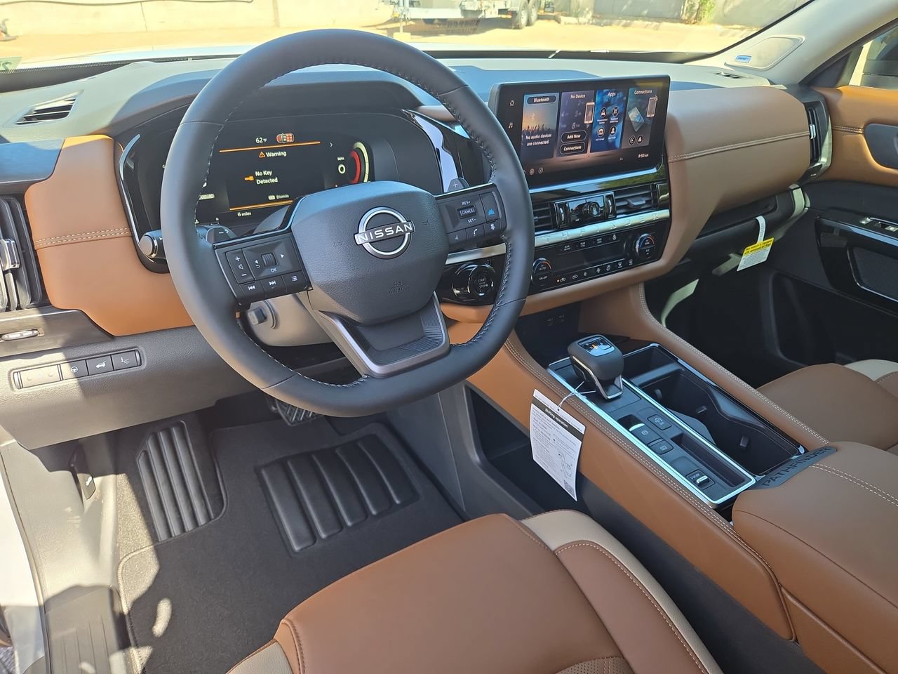 New 2026 Nissan Pathfinder Platinum w/ Cargo Package FWD image 18