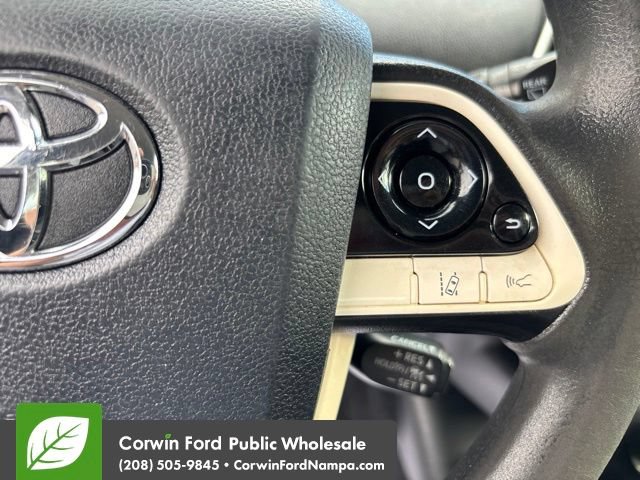 Used 2018 Toyota Prius Two w/ Prius Two Safety Plus Package FWD image 18