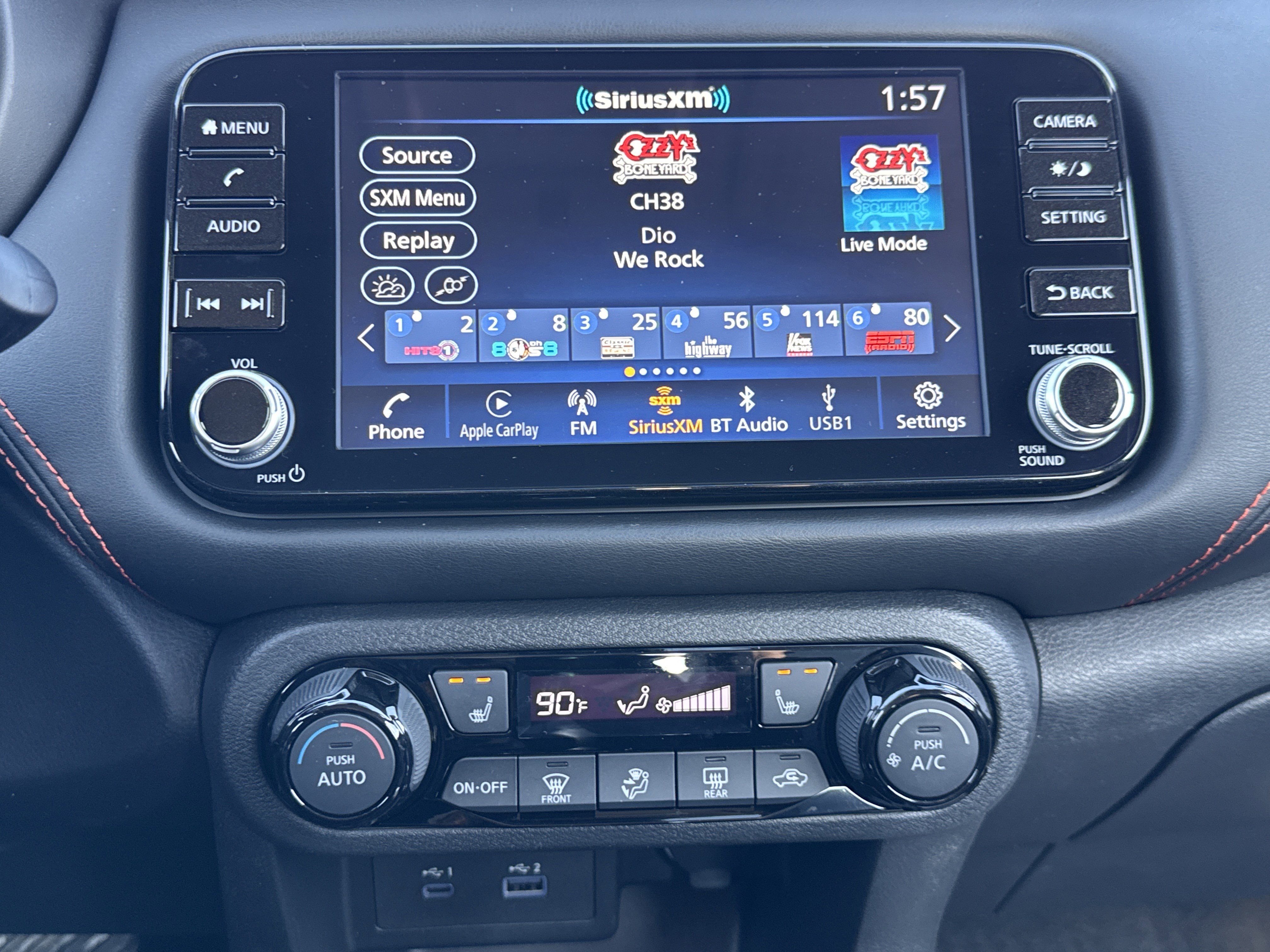 Used 2023 Nissan Kicks SR w/ SR Premium Package image 12