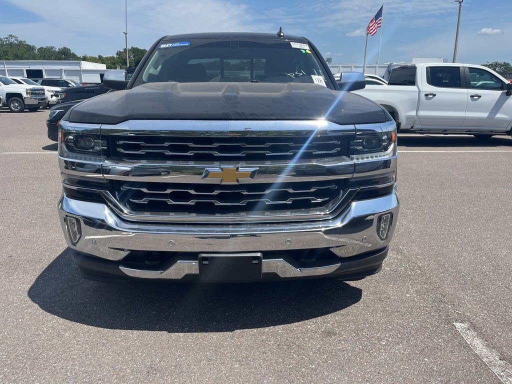 Used 2018 Chevrolet Silverado 1500 LTZ w/ Sport Package AWD/4WD image 2