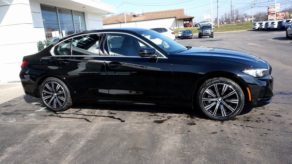 New 2026 BMW 330i xDrive Sedan w/ Convenience Package AWD/4WD image 3