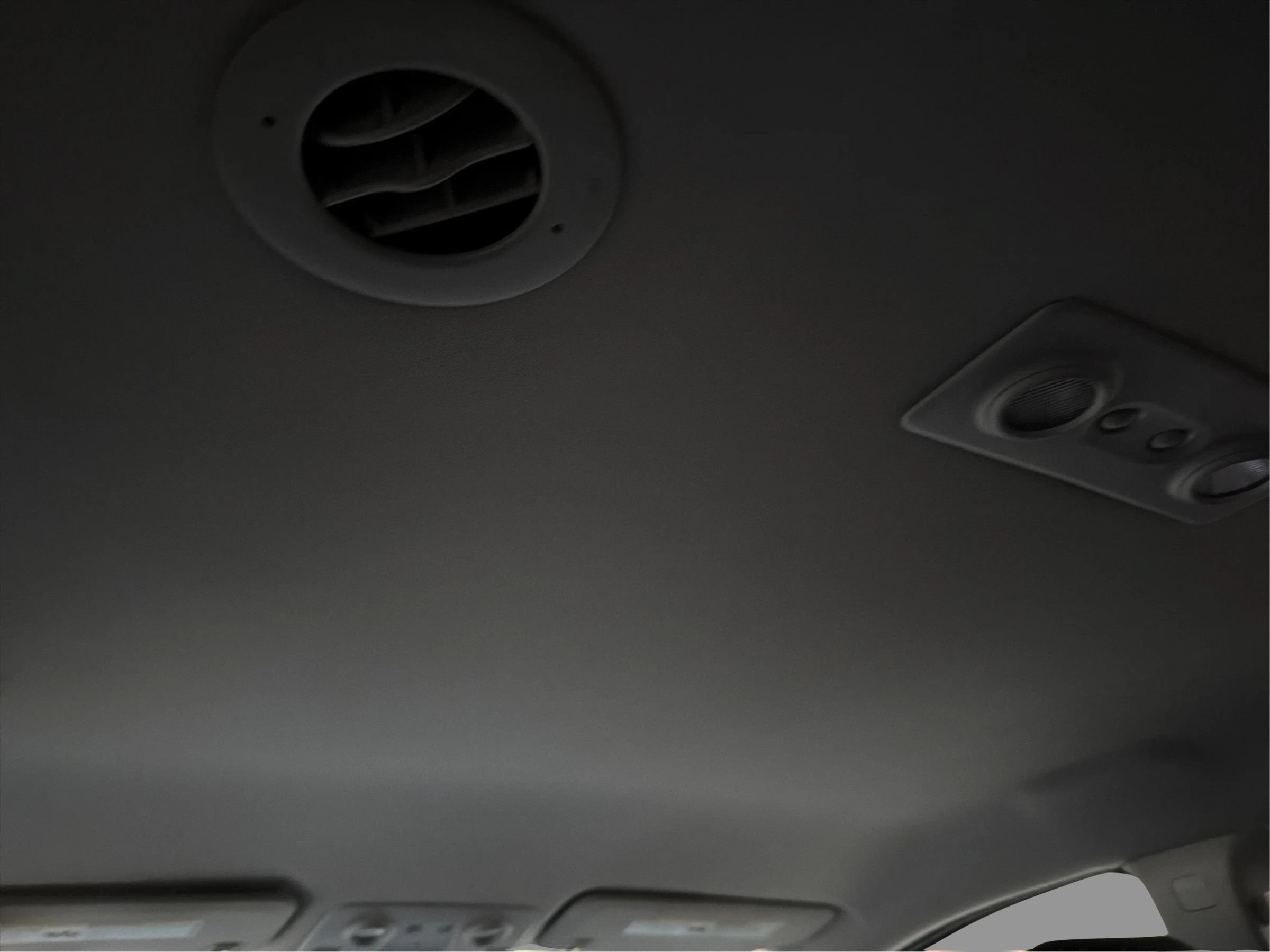 Used 2011 GMC Acadia SLT FWD image 22