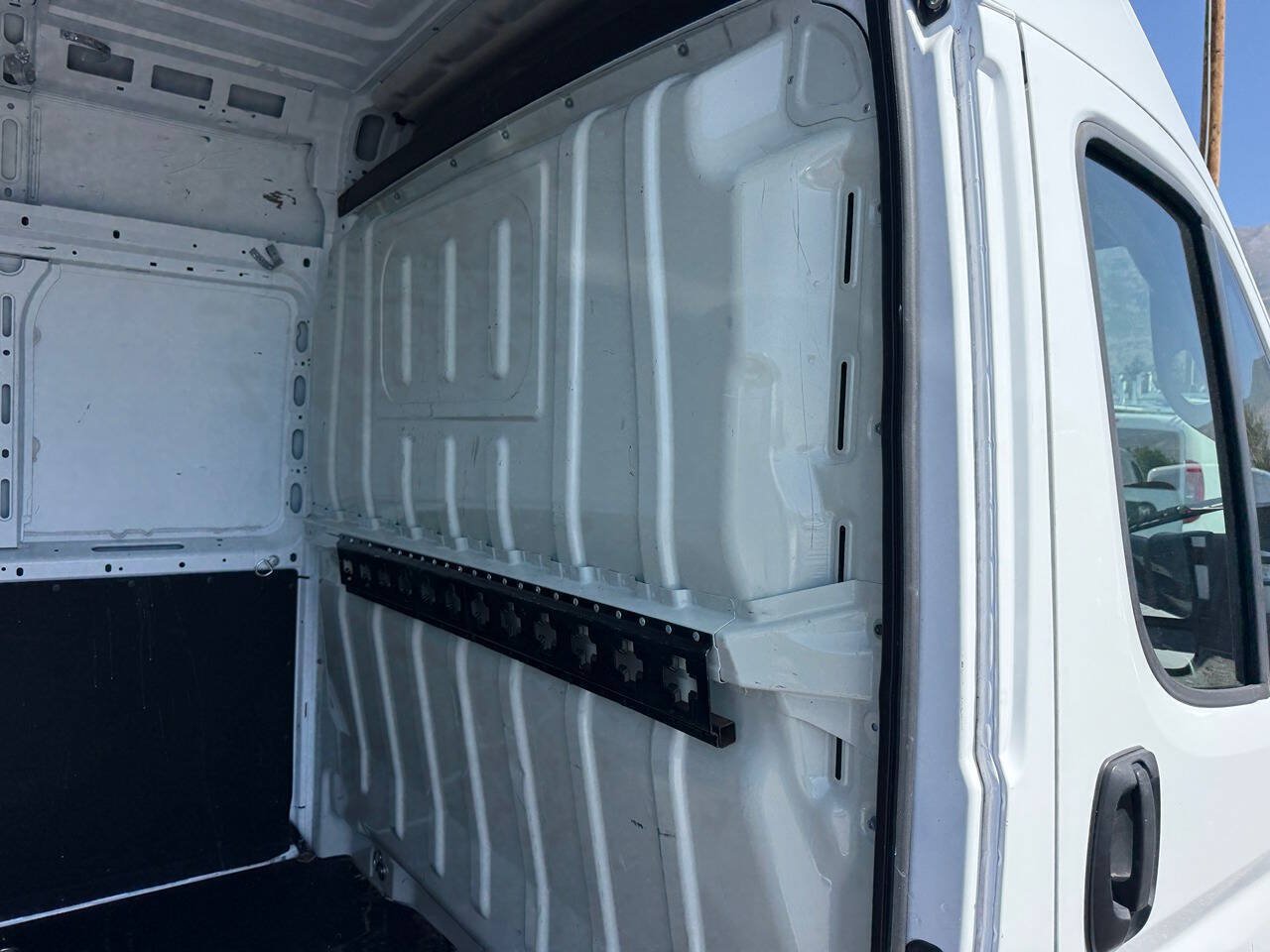 Used 2023 RAM ProMaster 1500 FWD image 24