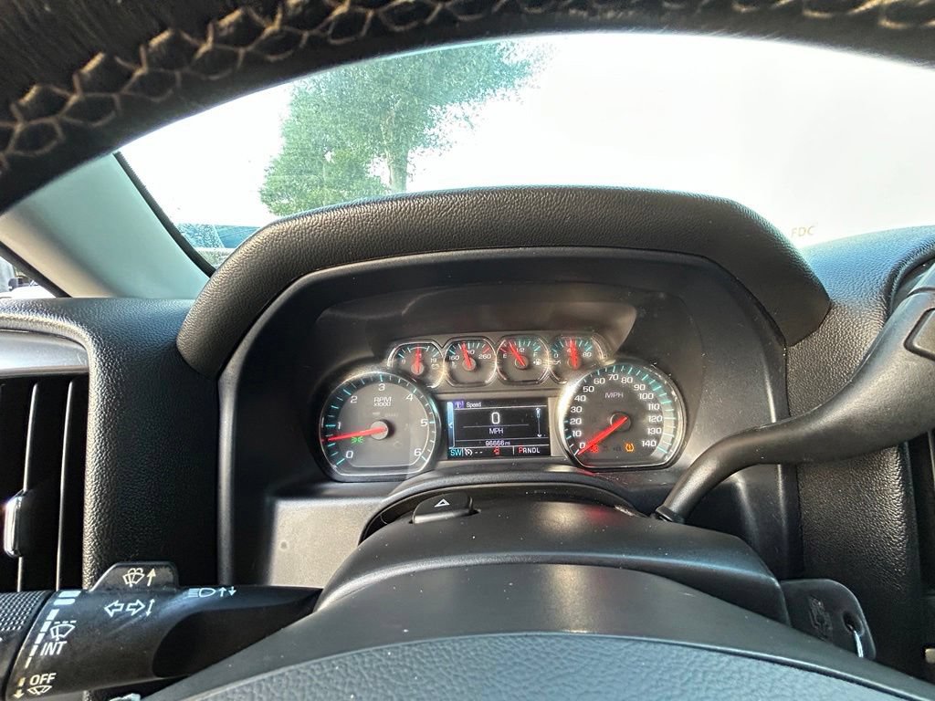Used 2017 Chevrolet Silverado 1500 LT w/ All Star Edition AWD/4WD image 39