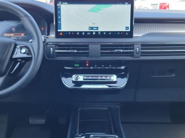 Certified 2023 Lincoln Corsair AWD w/ Equipment Group 101A image 27