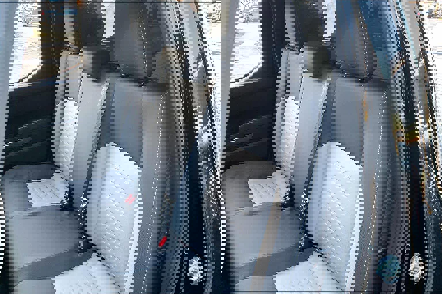 Used 2024 Toyota Tacoma TRD Off-Road image 20