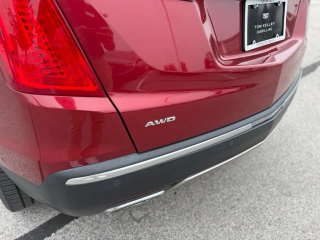 Used 2019 Cadillac XT5 Platinum AWD/4WD image 4