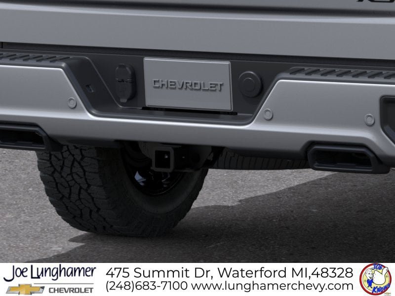 New 2026 Chevrolet Silverado 1500 RST w/ Redline Edition AWD/4WD image 14