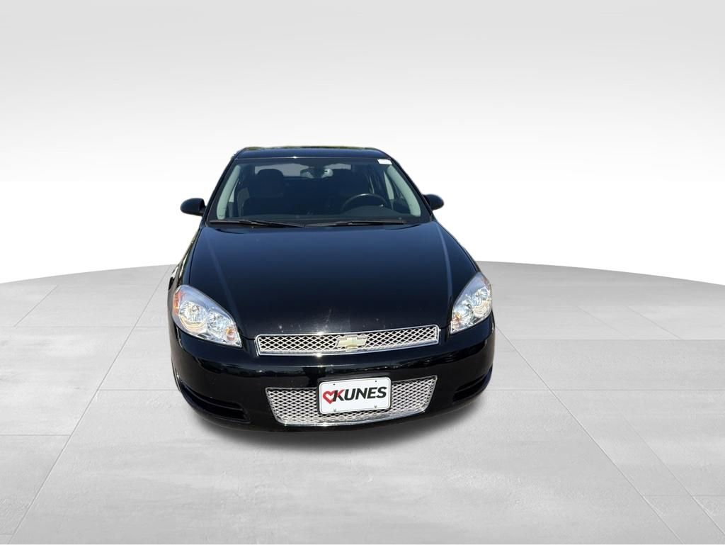 Used 2012 Chevrolet Impala LT w/ LT Sunroof Package FWD image 3