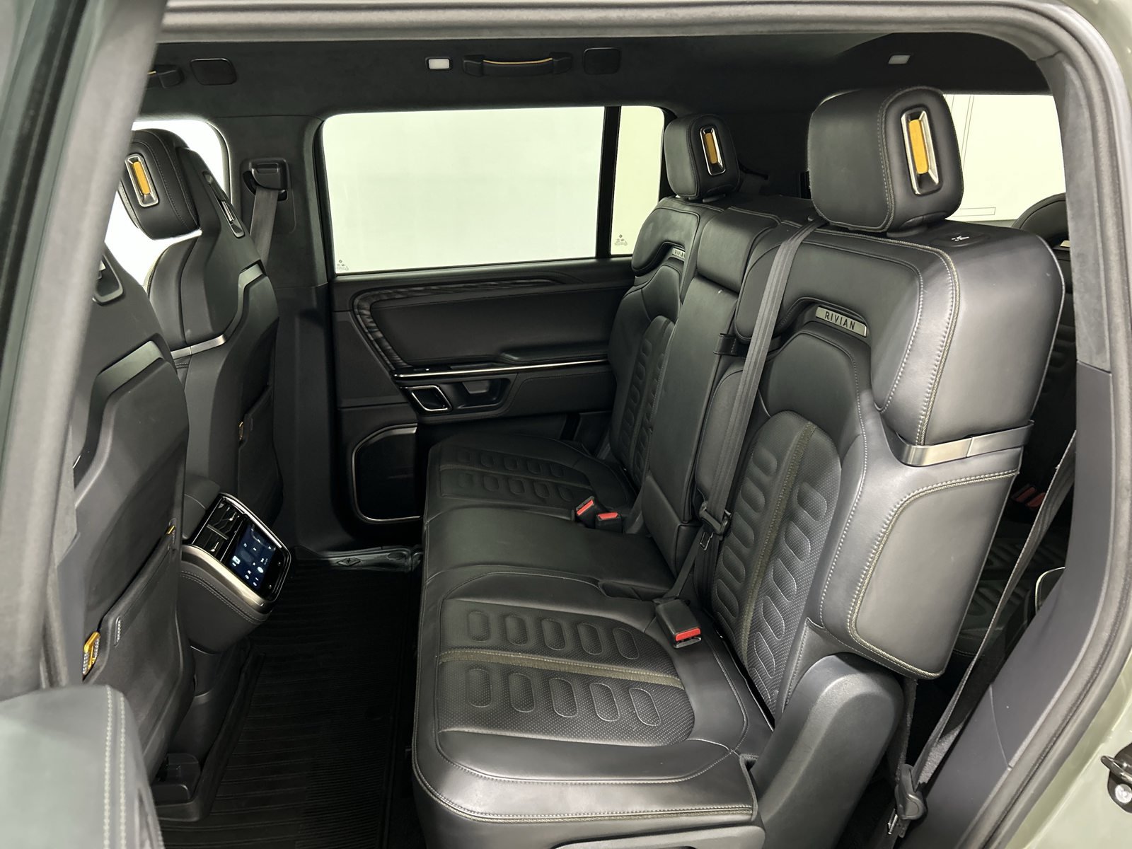 Used 2022 Rivian R1S Launch Edition Quad AWD/4WD image 21