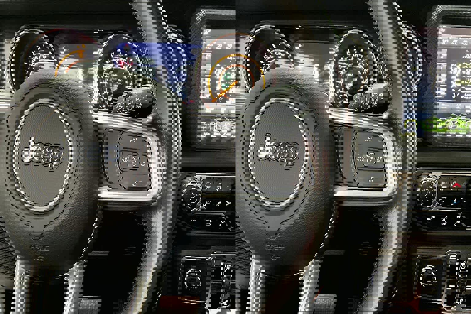 Used 2021 Jeep Wrangler Unlimited Sahara image 23