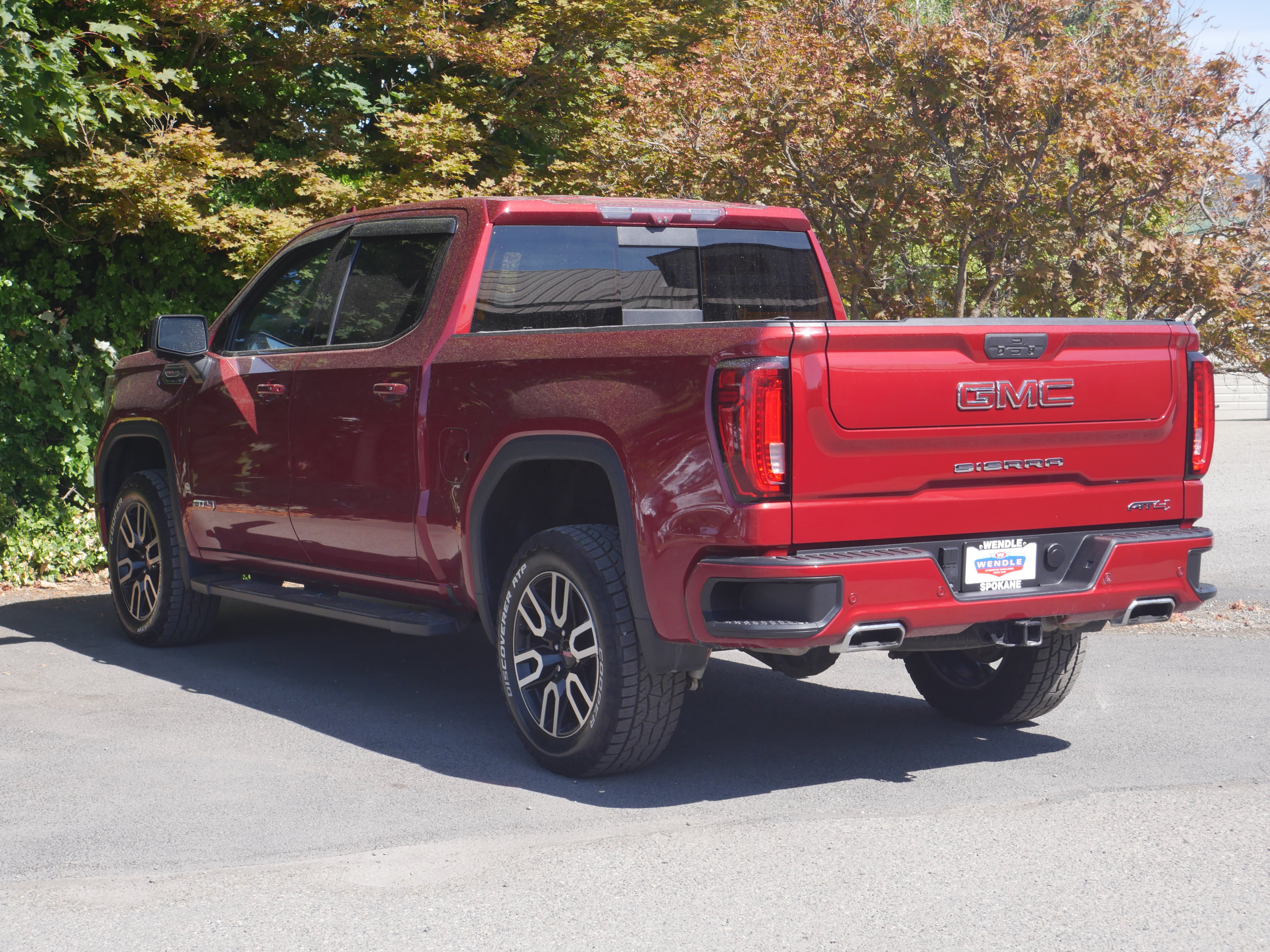 Used 2020 GMC Sierra 1500 AT4 w/ AT4 Premium Package AWD/4WD image 21