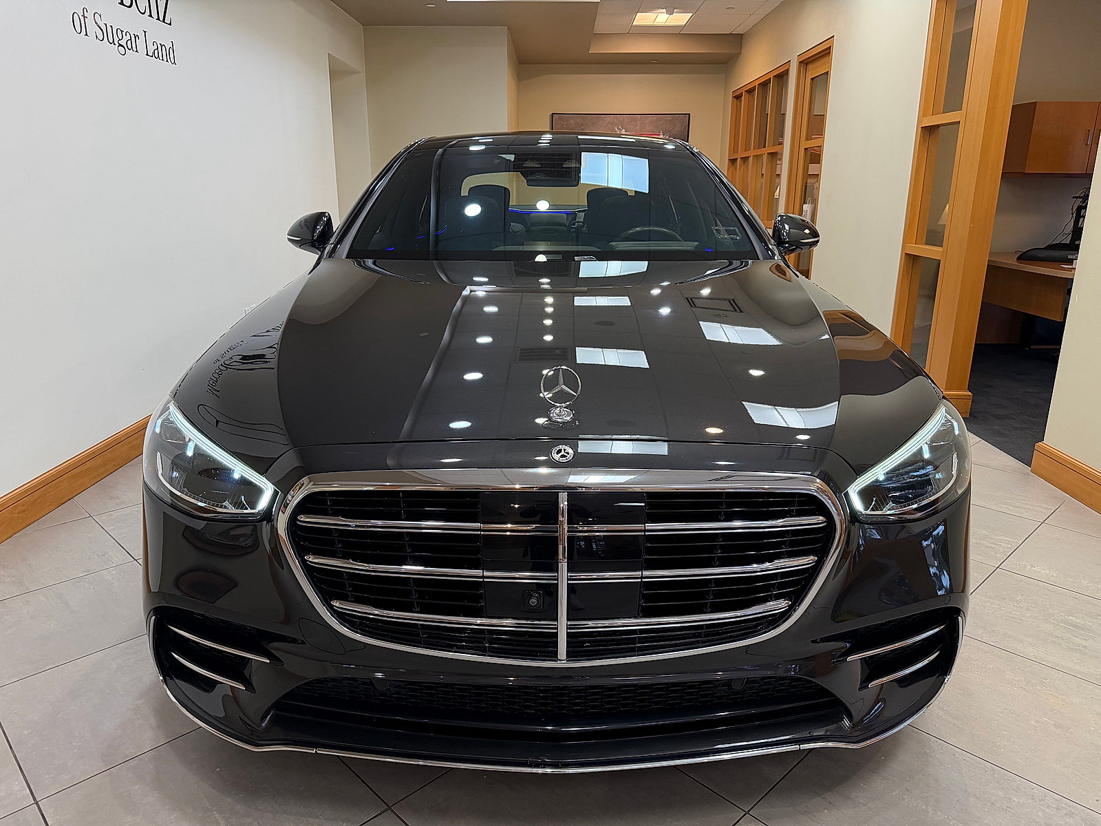 Certified 2023 Mercedes-Benz S 580 4MATIC Sedan image 3