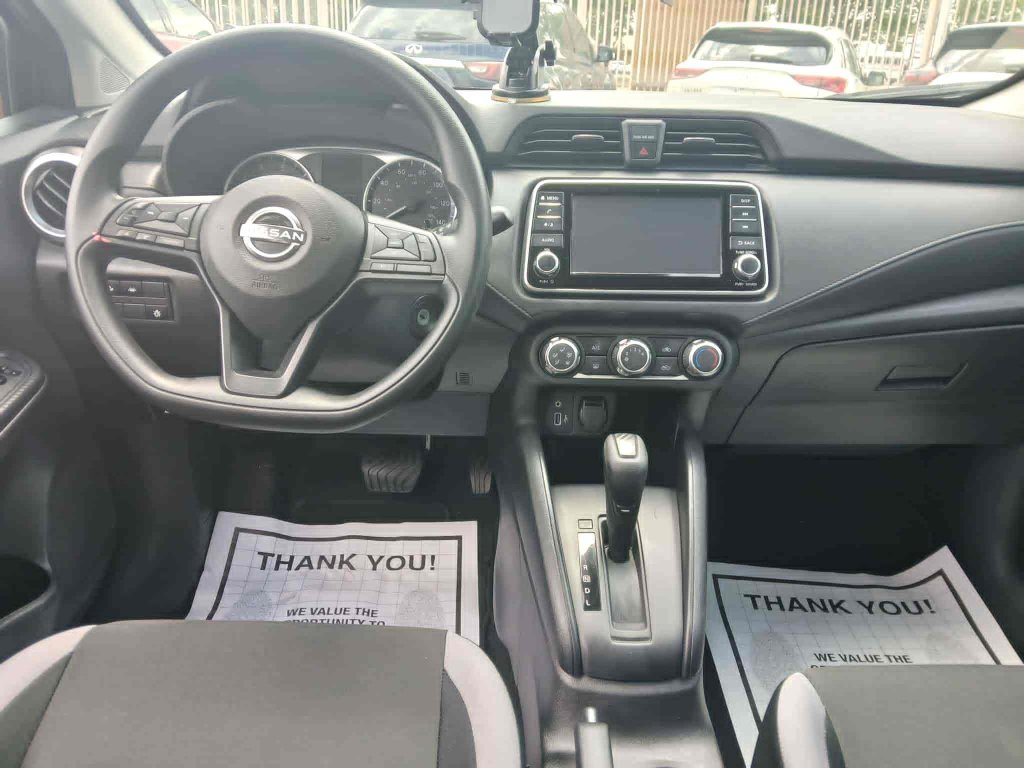 Used 2025 Nissan Versa S w/ Trunk Package FWD image 12