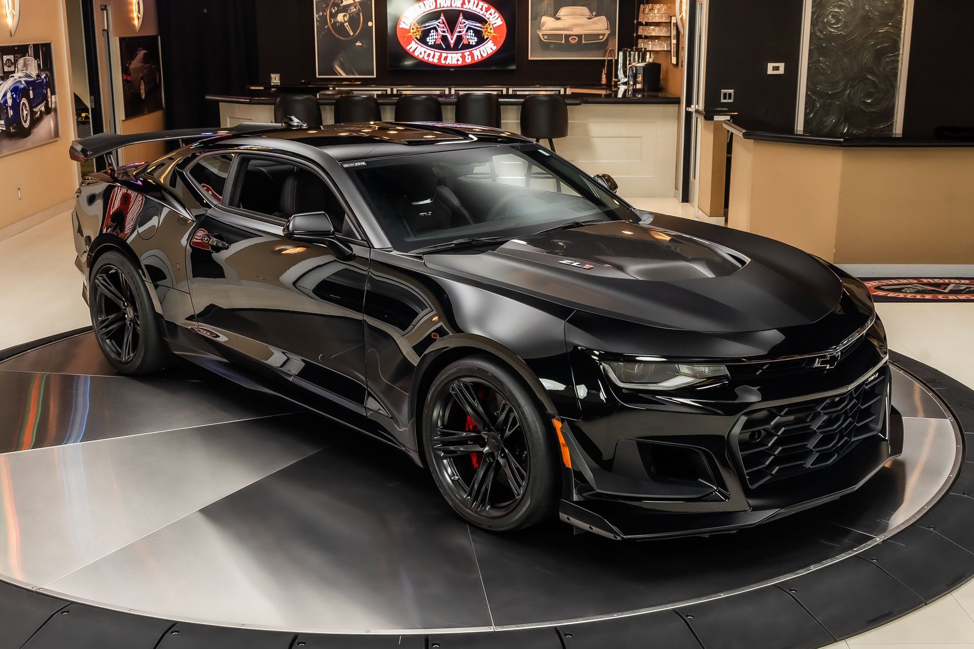 Used 2022 Chevrolet Camaro ZL1 image 10