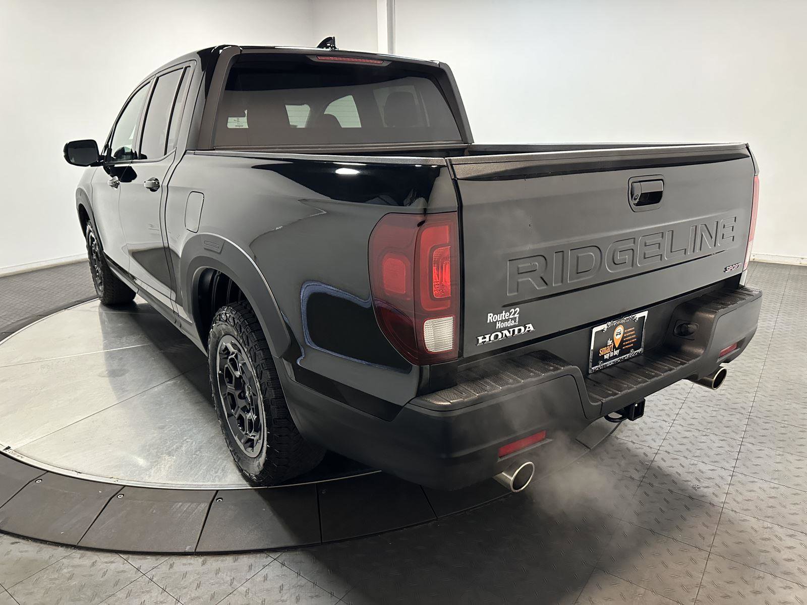 Used 2025 Honda Ridgeline Sport+ image 9