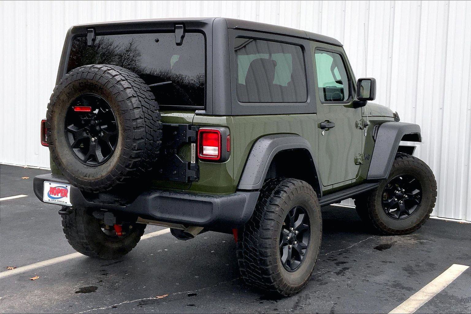 Used 2021 Jeep Wrangler Willys image 9