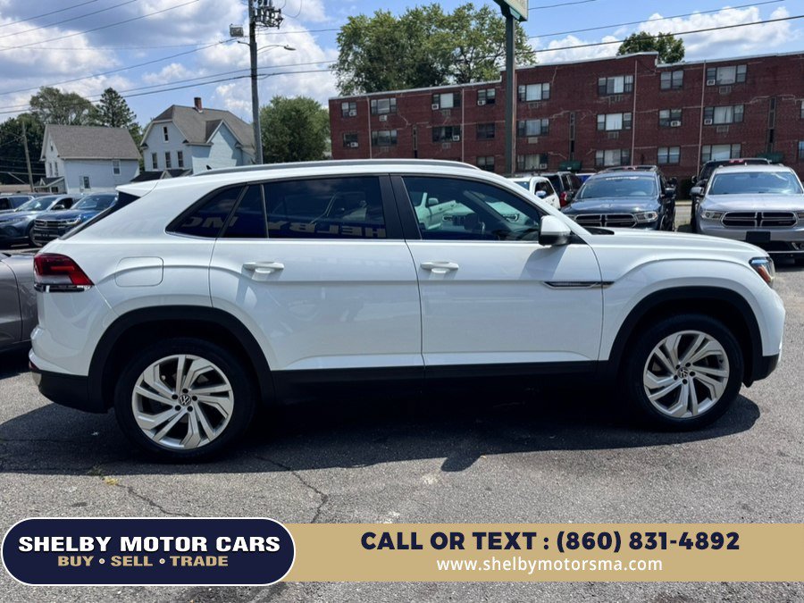 Used 2020 Volkswagen Atlas Cross Sport SE AWD/4WD image 4