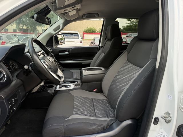 Used 2019 Toyota Tundra SR5 w/ SR5 Upgrade Package AWD/4WD image 28