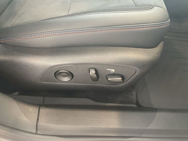 Certified 2025 Chevrolet Blazer EV RS image 19