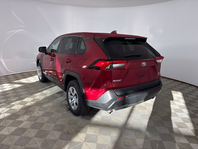 Certified 2023 Toyota RAV4 LE AWD/4WD image 5