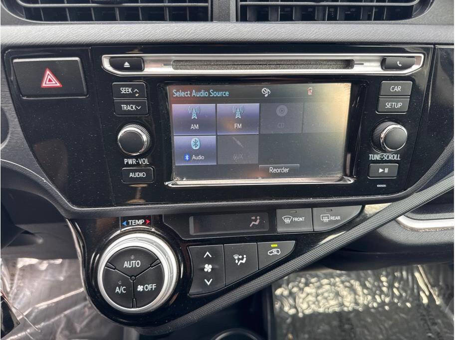 Used 2015 Toyota Prius C Two image 13