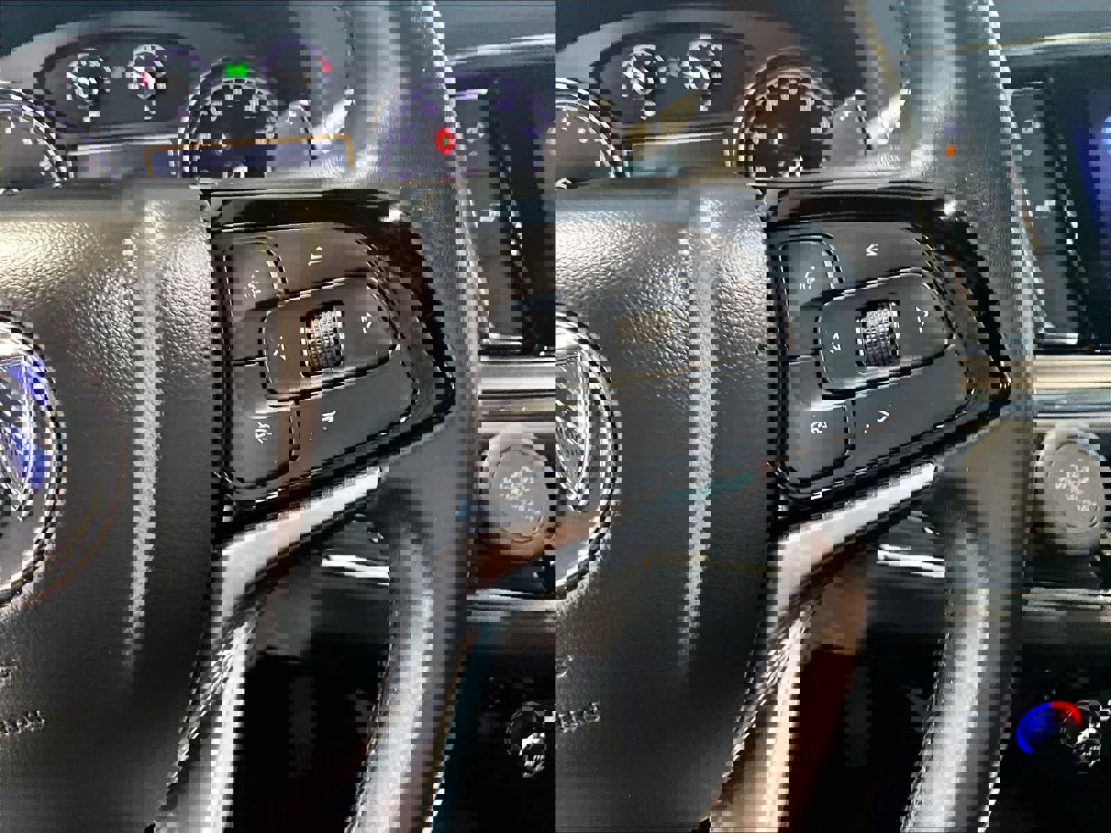 Certified 2024 Buick Enclave Essence w/ Experience Buick Package image 25