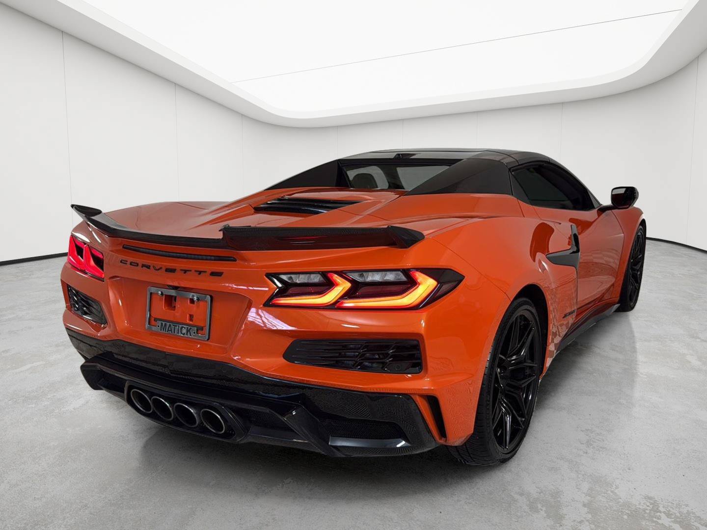 Used 2025 Chevrolet Corvette Z06 RWD image 26