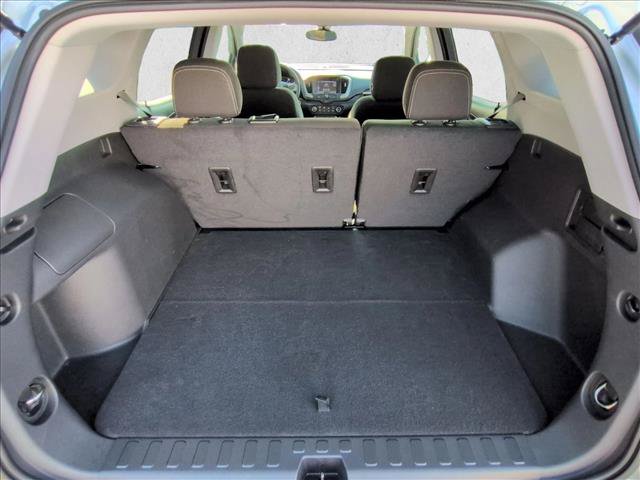 Used 2023 GMC Terrain SLE FWD image 6