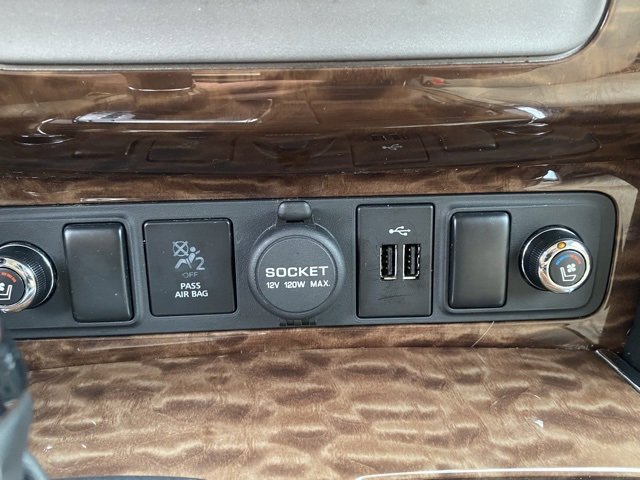 Used 2018 Nissan Armada Platinum image 22