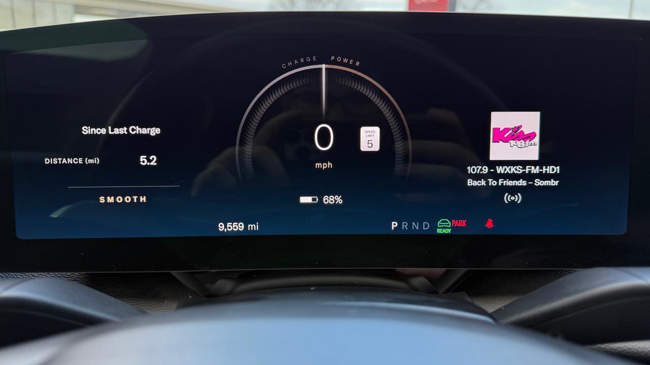 Used 2024 Lucid Air Touring image 48