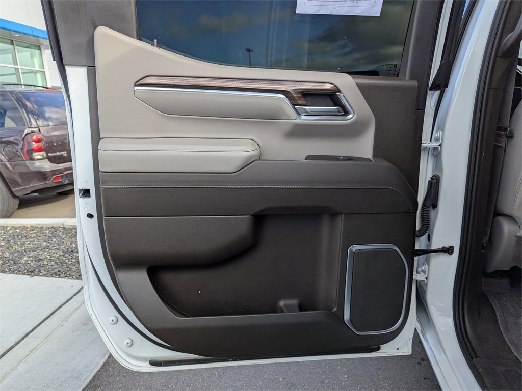 Used 2023 Chevrolet Silverado 1500 LT w/ Z71 Off-Road Package image 30