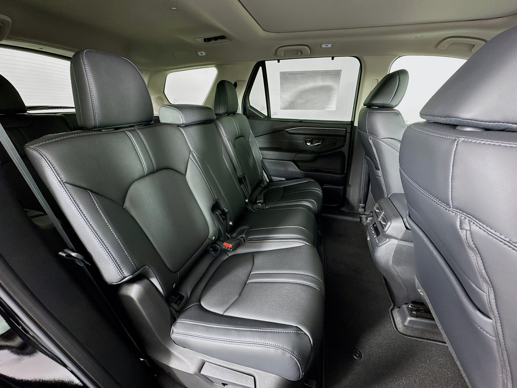 New 2026 Honda Pilot Touring image 30