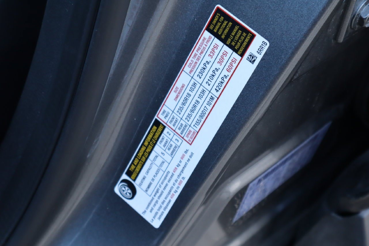 Used 2024 Nissan Rogue SV FWD image 29
