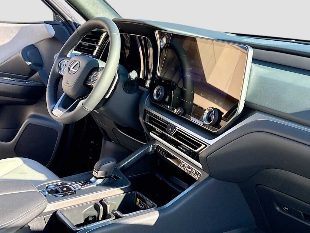 New 2026 Lexus TX 350 AWD image 5