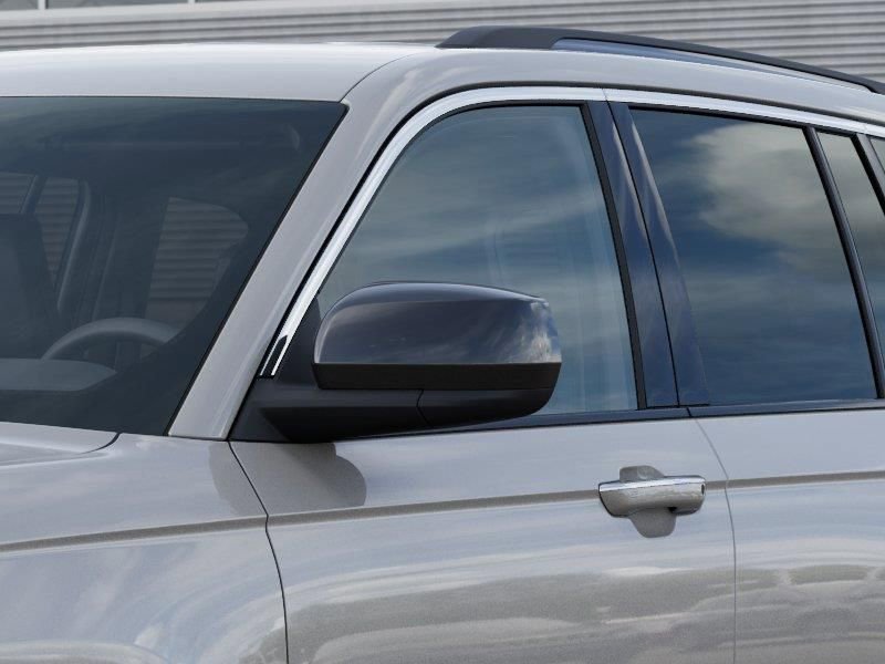 New 2025 Jeep Grand Cherokee Laredo w/ MOPAR Finishing Package image 12