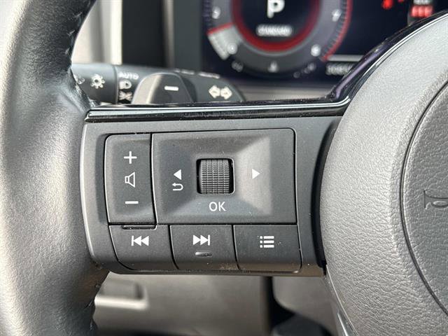 Used 2023 Nissan Rogue Platinum w/ Platinum Premium Package image 26