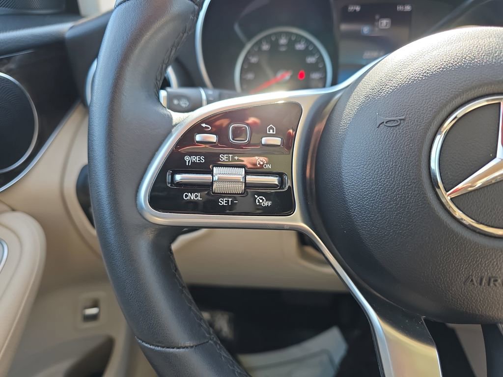 Used 2022 Mercedes-Benz GLC 300 image 21