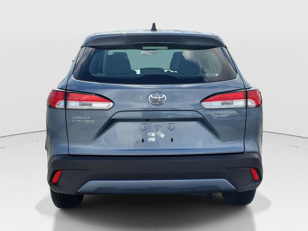 Used 2024 Toyota Corolla Cross L FWD image 5