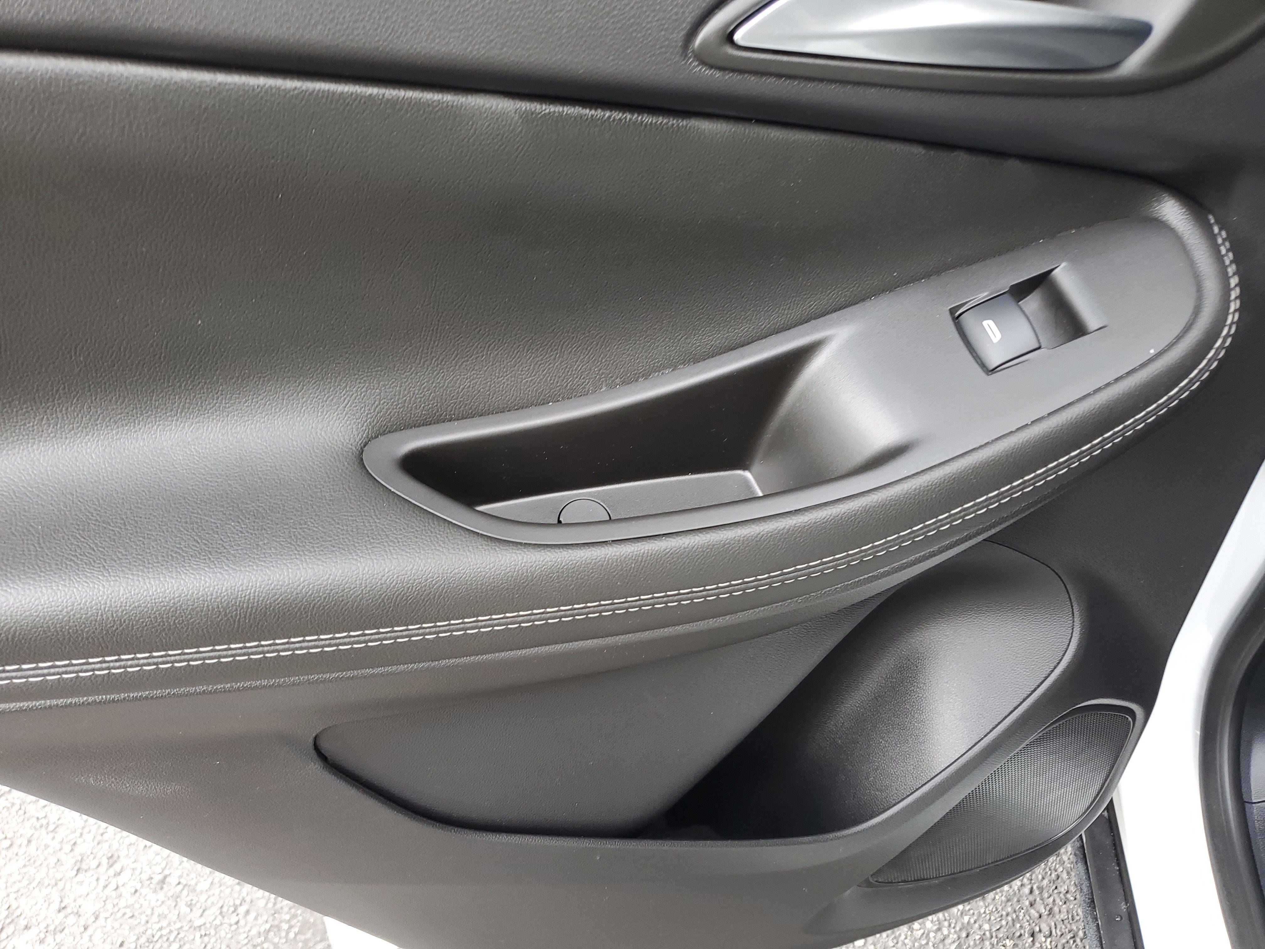 Used 2025 Buick Encore GX Preferred image 15