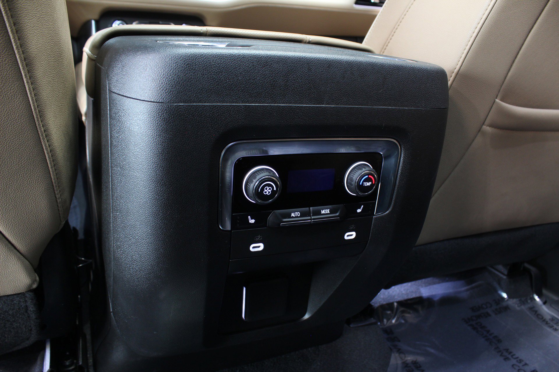 Used 2023 Chevrolet Tahoe Premier RWD image 43