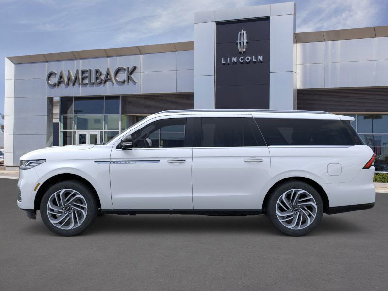 New 2026 Lincoln Navigator L Reserve image 3
