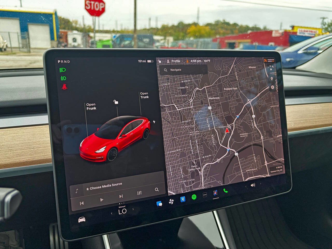 Used 2018 Tesla Model 3 Long Range image 23