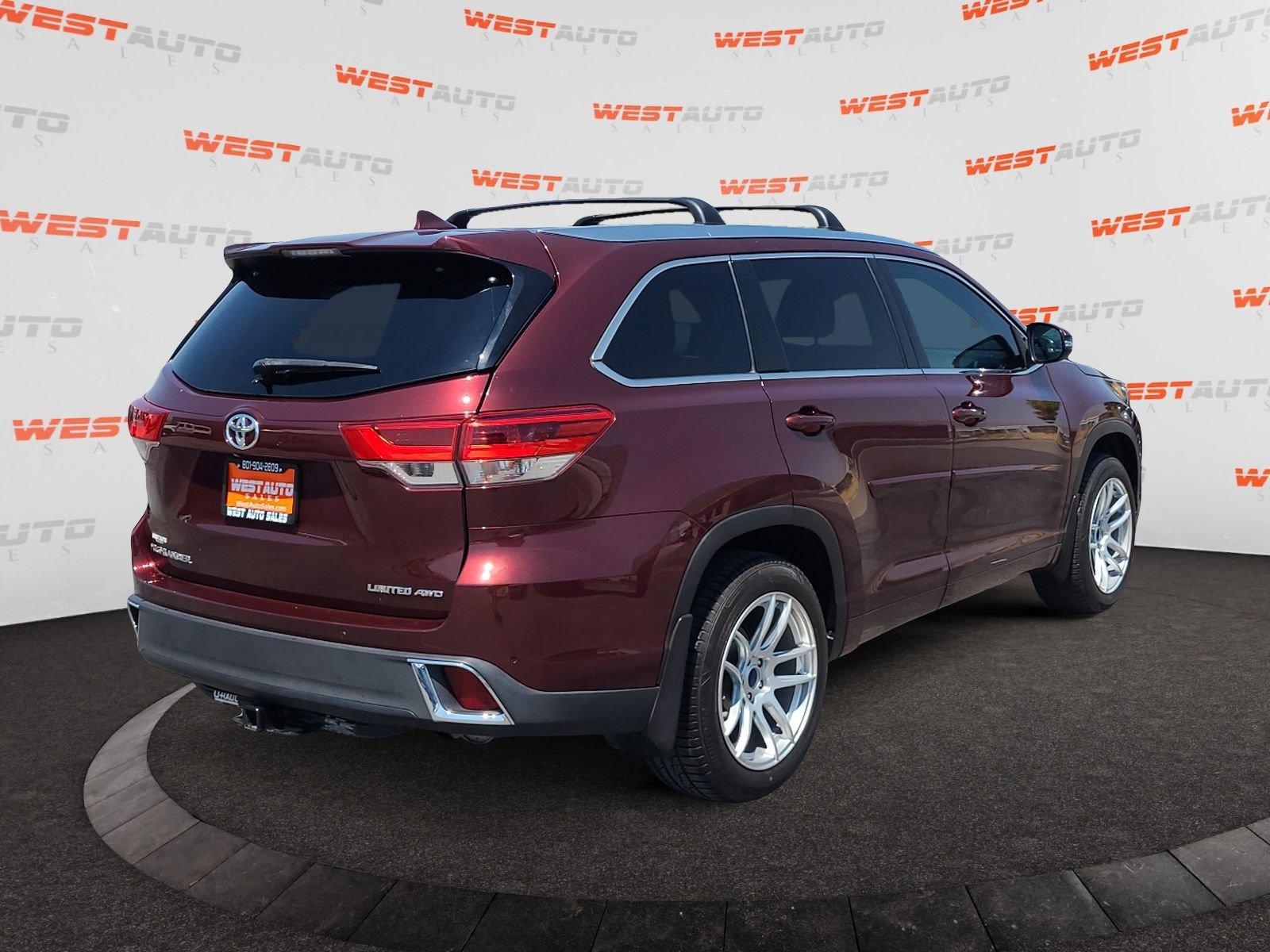 Used 2019 Toyota Highlander Limited AWD/4WD image 5