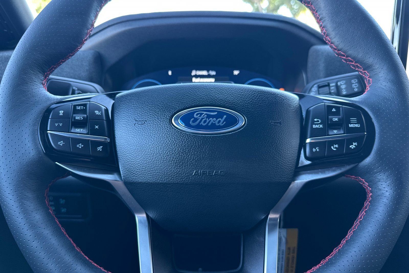 New 2026 Ford Explorer ST image 25