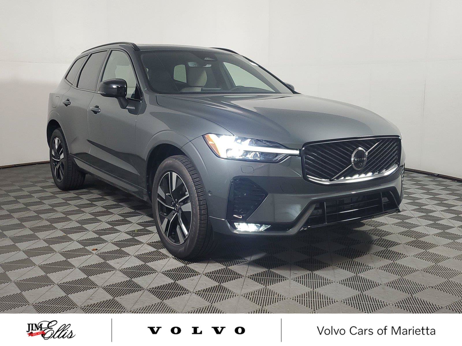New 2026 Volvo XC60 B5 Plus w/ Climate Package