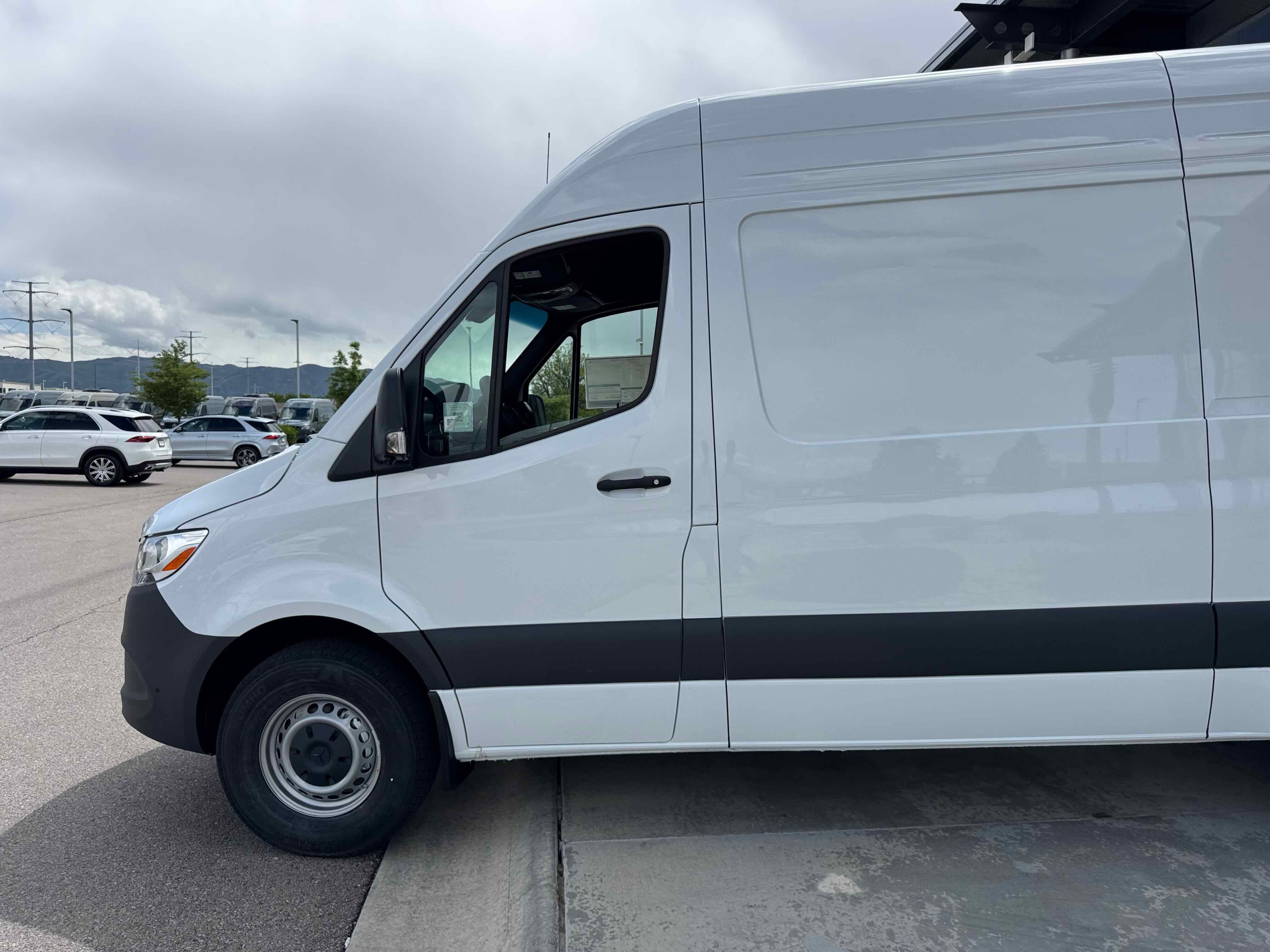 New 2025 Mercedes-Benz Sprinter 2500 image 2