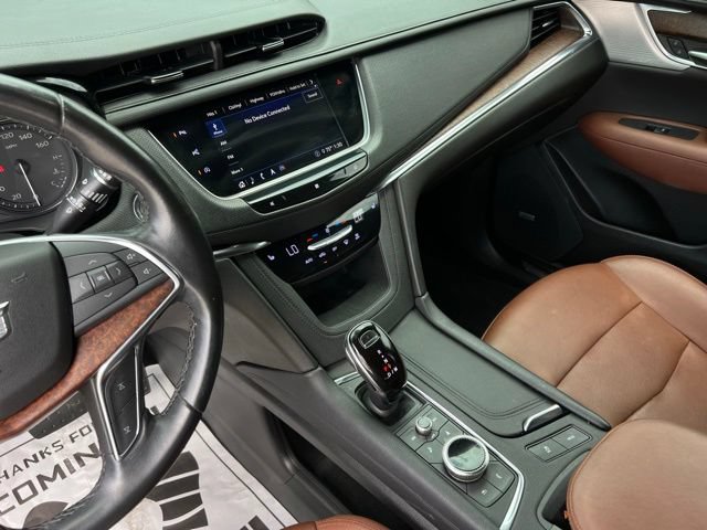 Used 2020 Cadillac XT5 Premium Luxury FWD image 36