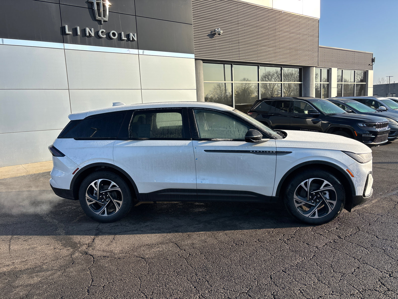 New 2026 Lincoln Nautilus Premier w/ Equipment Group 102A AWD/4WD image 8