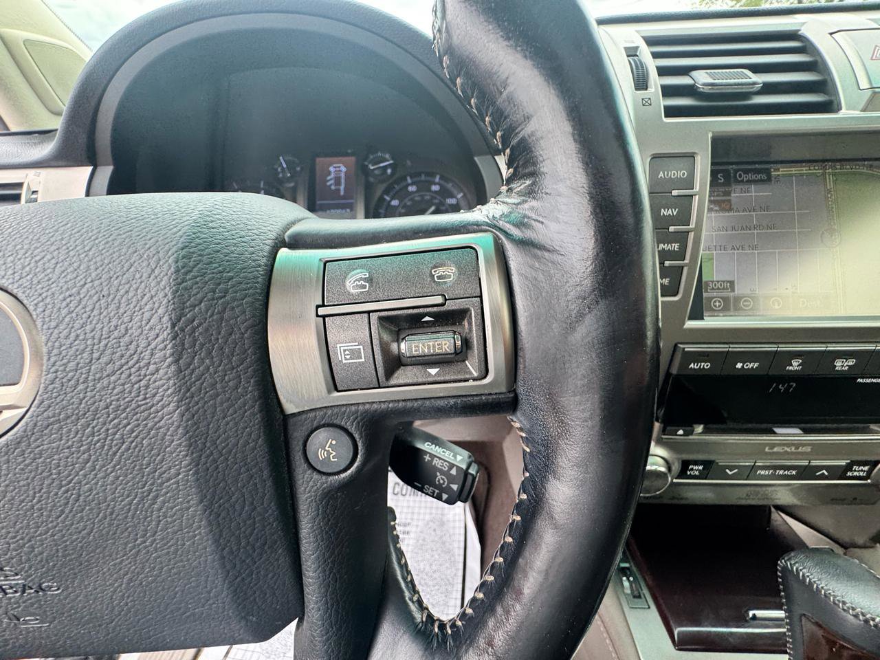Used 2017 Lexus GX 460 Luxury image 32
